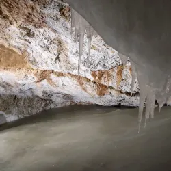 Dobšinská Ice Cave - Hnusta
