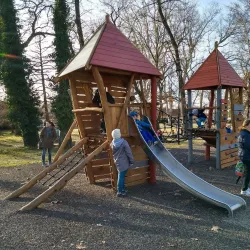 Zámocký Park (Castle Park) - Levice