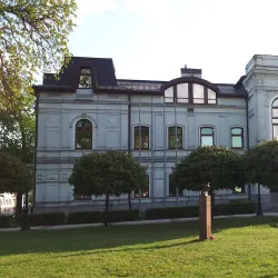 Revuca Town Square - Revuca