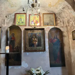 St. Nicholas Church - Sala