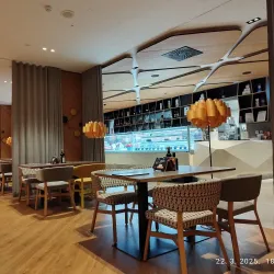 Bled Cream Cake (Kremna Rezina) - Bled