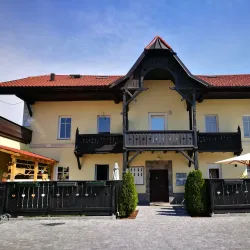 Traditional Slovenian Farmhouse - Horjul