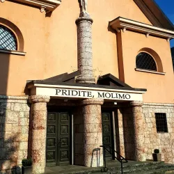 St. Leonard's Church (Cerkev sv. Lenarta) - Jesenice