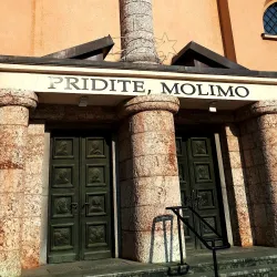 St. Leonard's Church (Cerkev sv. Lenarta) - Jesenice