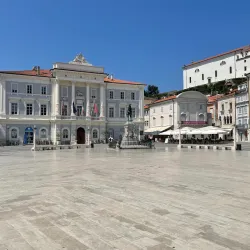 Tartini Square - Lucija