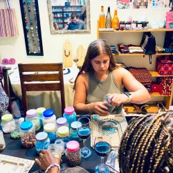 Local Handicraft Workshops - Galcaio