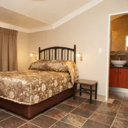 Bela-Bela Warm Baths - Bela-Bela