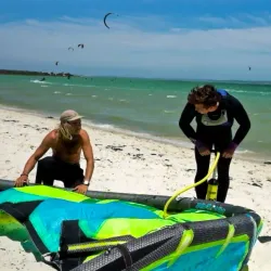 Kiteboarding and Windsurfing Schools - Bloubergstrand (Blaauwberg)