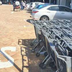 Table View Shopping Centre - Bloubergstrand (Blaauwberg)