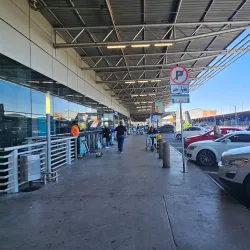 OR Tambo International Airport - Bonaero Park