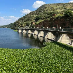 Hartbeespoort Dam (nearby) - Fochville