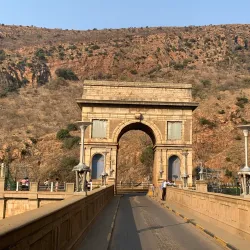 Hartbeespoort Dam (nearby) - Fochville