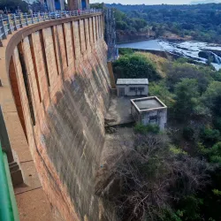 Hartbeespoort Dam (nearby) - Fochville