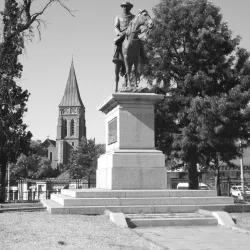 Cecil Rhodes Statue and Memorial - Kimberley