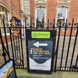 Worcester Historical Walking Tour - Worcester