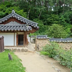 Dosan Seowon Confucian Academy - Andong