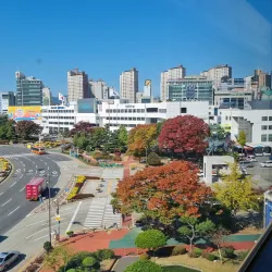 Changwon City Hall Plaza - Changwon