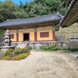 Bongjeongsa Temple - Dae-dong Gyeongsan-si