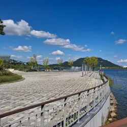 Seokjeon Lake Park - Gimje