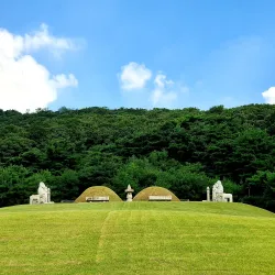 Jangneung Royal Tomb - Gimpo