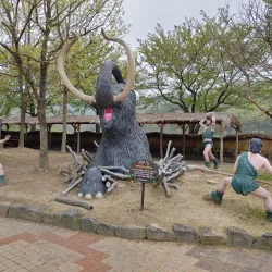 Seokjangni Museum and Archaeological Site - Gongju