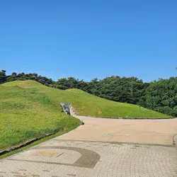 Tomb of King Muryeong - Gongju