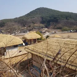 Yangdong Folk Village - Gyeongju