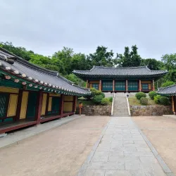 Icheon Hyanggyo Confucian School - Icheon