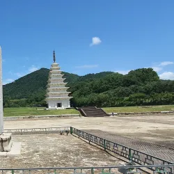 Mireuksaji Temple Site - Iksan (Iri)