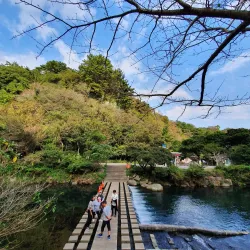 Cheonjiyeon Waterfall - Jeju