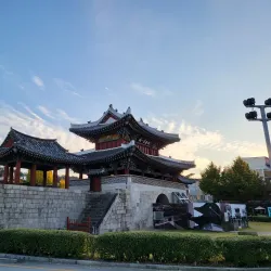 Jeonju Hanok Village - Jeonju