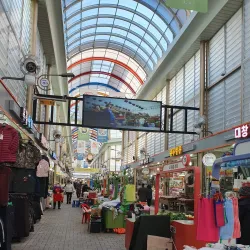 Jinju Traditional Market - Jinju