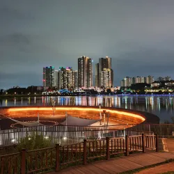 Pangyo Lake Park - Pangyo
