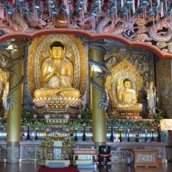 Yakcheonsa Temple - Seogwipo