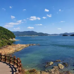Yi Sun-sin Park - Tongyeong-si