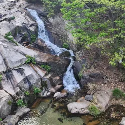 Cheongryongsa Temple - Uijeongbu