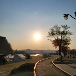Yeongcheon Riverside Park - Yeongcheon