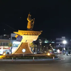 Yi Sun-sin Plaza - Yeosu