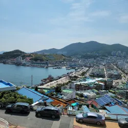 Yi Sun-sin Plaza - Yeosu