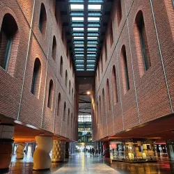 Azkuna Zentroa (Alhóndiga Bilbao) - Bilbao