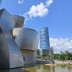 Guggenheim Museum Bilbao - Bilbao