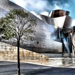 Guggenheim Museum Bilbao - Bilbao