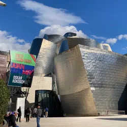 Guggenheim Museum Bilbao - Bilbao