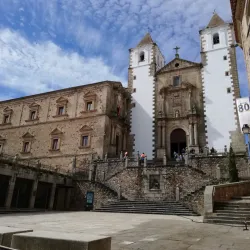 Palacio de los Golfines de Abajo - Caceres