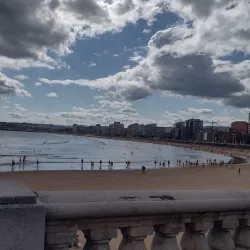 Playa de San Lorenzo - Gijon