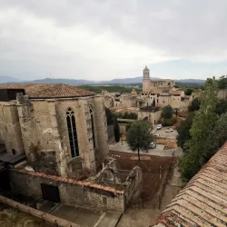 City Walls (Passeig de la Muralla) - Girona