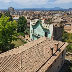 City Walls (Passeig de la Muralla) - Girona