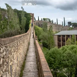 City Walls (Passeig de la Muralla) - Girona