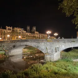 Riu Onyar and Colorful Houses - Girona