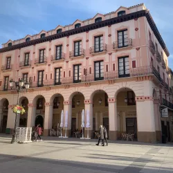 Plaza Luis López Allué - Huesca